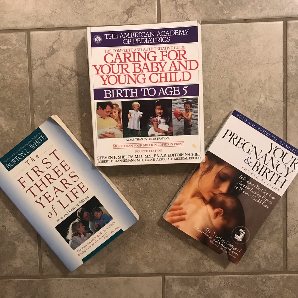 Bundle of 3 Pregnancy and childcare books